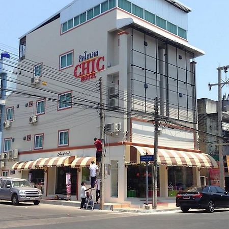 Chic Hotel Suratthani Surat Thani Exterior foto